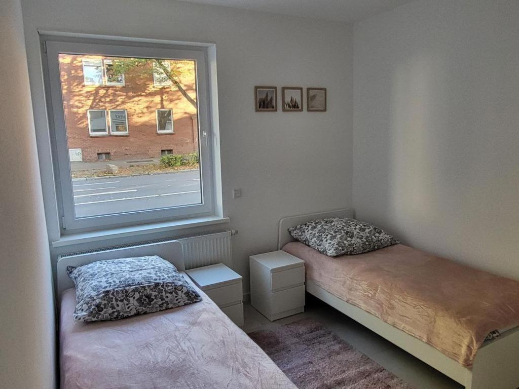 Monteurzimmer Mit Zwei Einzelnen Betten In Einer 3Zi Wohnung Mit Kuche Und Bad Osnabrück Exterior foto